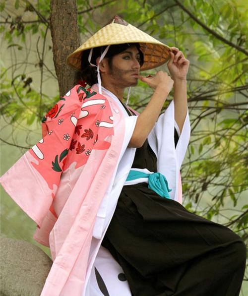 Kyoraku Shunsui Cosplay Costum - Bleach Captain Coat 评论和价格